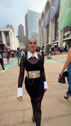 Misty Copeland Instagram - Supporting my fellow @abtofficial family at the #ABTSpringGala2023 ❤️

Dress @dolcegabbana
Shoes @louboutinworld
Jewelry @davidyurman
Stylist @kahlihaslam 
Hair @jefffrancishair
Makeup @victorhenao