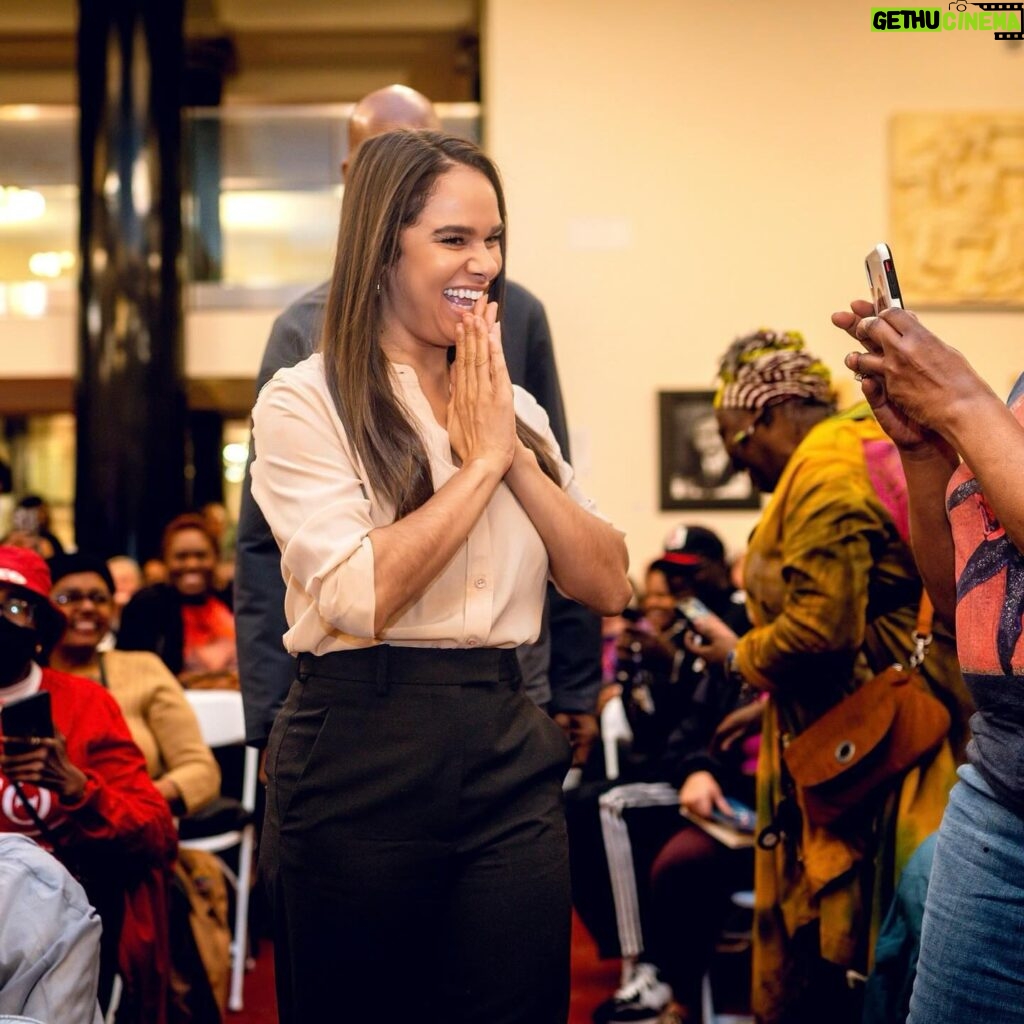 Misty Copeland Instagram - Thank you @wilmingtonlibraryde! I had the most incredible time sharing my story, the importance of representation in dance and my book about Raven Wilkinson ‘The Wind At My Back’ ❤️🩰 Link in my bio to get your copy!