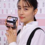Mizuki Yamamoto Instagram - ⋆⸜☾⸝‍⋆ ディオールアディクトのイベントへ。 今回のメイクは、 ☆アイパレット/ 松屋銀座イベント期間限定製品 サンククルール 813 ミミローズ ☆リップ/ 松屋銀座イベント期間限定製品 アディクト リップスティック 658 コーラル D-ライト を使用しています。 上品なベージュトーンのパレットに、キラキラとした美しい水色がアクセントとなっていて、これからの季節にぴったりの涼しげなメイクルック。 コーラルのリップも、とても使いやすくお気に入りです。 イベントは、4月30日まで松屋銀座で行われています。 皆様、是非。 #PR #diorjoaillerie #SupportedbyDior