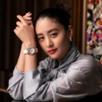 Mizuki Yamamoto Instagram - ウブロ表参道ブティックへ。 素敵な時計を試着させて頂きました。 ウブロの時計といえばメンズのイメージでしたが、レディースのデザインも豊富で美しかったです。 繊細なデザインや、ウブロの特別な技術のお話を伺いました。 ガラス越しではなく直接商品を見ることが出来る店内は、 現代アートの中に居るような素敵な空間です。 皆様も、ぜひ。 #PR #Hublot #ウブロ