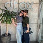 Molly Ringwald Instagram - Perfect way to spend a Sunday! Thank you @dtoxdayspa 🙏🏼