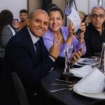 Mona Farouk Instagram - شكرًا الاتحاد العالمي الاكاديمي للتزيين علي هذا التكريم الجميل وشعور جميل وفرحه كبيره شعرت بيها لان التكريم الاول لي في الامارات دولتي الثانيه شكرًا الدكتوره منال حسن @manal.hassan.moh @cmacinternational وشكر خاص ل شريك النجاح اخويا المحترم @haithamdahab00 #الامارات #دبي @dubai #dubai #الامارات_دبي #الامارت_العربية_المتحدة