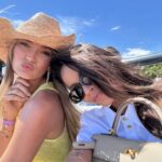Monica Geuze Instagram - Life = 👌✨🥰🤍