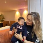 Monick Camargo Instagram - A última é a melhor … 💖 Aprovado o aerolook?