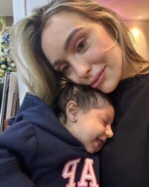 Monick Camargo Instagram - A última é a melhor … 💖
Aprovado o aerolook?