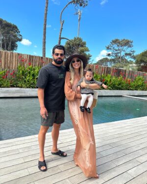 Monick Camargo Instagram - 🌊⛱️✨🥥👙☀️👨‍👩‍👧🍼💃🏼🍹🍓♥️❄️😂🐚