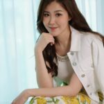 Moon Lau Instagram - 🌻如果所有相遇 都是恰逢其時 那麼我不在乎什麼是最重要 我願成為你的巧合和轉角處💛 outfit by: @aliceandolivia_hongkong @aliceandolivia
