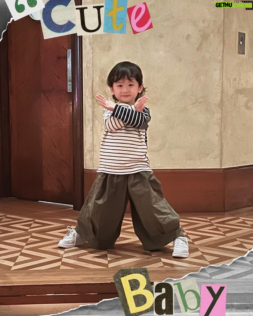 Moon Lau Instagram - 呢個小寶寶真係甜到爆炸♥️ 每次見面都玩得好開心，太可愛啦救命呀😍😍😍 @joelshanchung grandpa要食多啲飯呀，唔可以比佢唔記得阿moon姐姐㗎🤩🤩🤩😂😂😂