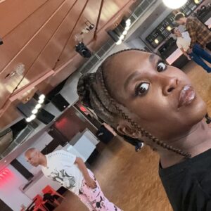 Motsi Mabuse Instagram - How unbelievably special last night was 😮 .  I truly didn’t not expect that !! I have received so many messages today THANK YOU so much I feel the love storm …  I just want to give a shoutout to everyone involved in the whole process . My team @evgenij_voznyuk @jimmiesurles @otimabuse @geraldvanwindt  Once I have something in my head I question myself every single second because I want the best possible performance, I want my team to know I will do everything possible that they shine .  I am lucky to have people around me that understand me & support me … Thank you to my two couples @janawosnitza & @vadim.garbuzov , @gabrielkelly_official & @malikadzumaev  for really trusting me but also such a pleasure to work with even if I shortened our lunch to 10 minutes 😂😂😂😂🙏🏾🙏🏾🙏🏾🙏🏾. Thank you @katia_convents and team for being exceptional as always … I wanted the teams to look a certain way hair and makeup . Thank you to @krissivanderviven  and our make up team because what you did in the short space of time was amazing ❤️❤️❤️❤️❤️❤️ Thank you @a.lexandru @zsolt_cseke and @mika_tatarkin for just giving so much positive energy 
 So guys you see it’s never just one person. It’s always a team effort! Every individual gave their best that’s what makes magic happen!!!! Thank you 🙏🏾 to @letsdance  I definitely know that being a part of the special show is absolutely the gift that keeps giving ❤️❤️❤️ . 
My team always on fire 🔥 ofcourse @alicejuhas @lukas.k_hairstylist_makeup @hbpartofgold_ @marcosgmakeup @slayedbyjess @timmachtdencut @karsten.biermann @carina.km @frauke2312 ❤️❤️🙏🏾👍🏾🙌🏾👌🏾 #gratitude