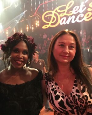 Motsi Mabuse Instagram - To the incredible women who shape my world—my amazing mom, nurturing mother-in-law, and my sisters, each a guiding star in their own right. Grateful for the strength, love, and light you all bring into my life. 💖 

To @otimabuse 

Welcome to the magical journey of motherhood, sis! Watching you become a mom fills my heart with so much joy. You’re going to be the most amazing mother. 💕 #FirstTimeMom #NewMom #BlessedAuntie #MotherhoodJourney”
#FamilyLove #MomAndSisters #MotherInLawLove #WomenOfStrength #Gratitude #FamilyFirst” 

To all mom remember just keep trying to do your best !!! To my advisers @karella_easwaran  thank you for bringing there for me … 
To the new mom in my life @katafeee  Thank you for everything and being a friend