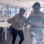 Motsi Mabuse Instagram - How we walk in any situation & mood all day 😂😂😂😂😂🙌🏾🙌🏾🙌🏾🙌🏾👌🏾🙏🏾 friend in real life #truefriends #friends