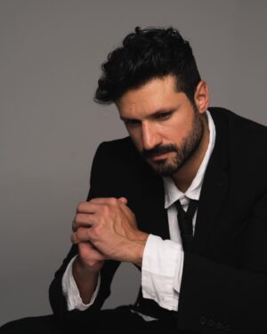 Murilo Cezar Instagram - da série: achados interessantes no cel

qual nome vocês dariam pra esse personagem?