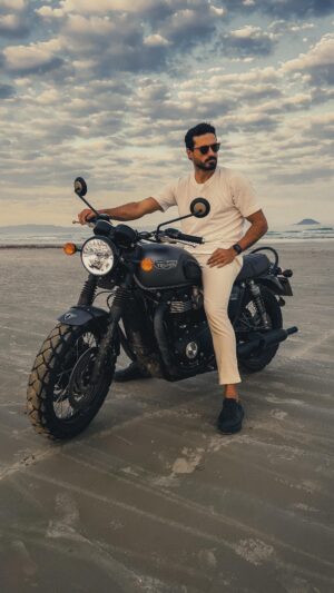 Murilo Cezar Instagram - let’s live another endless summer