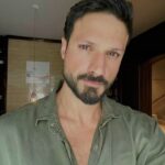 Murilo Cezar Instagram - toda preparação tem um pq | amanhã @spfw por @linovillaventura | toda beleza assinada por meu xará @murilomauricio e barba por @saulomendonca.oficial | #spfw