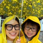 Myolie Wu Instagram - 下雨天也可以玩得很開心🥰❤️🌧️ @hakkaphil #rainyday #brendanyiktinglee #ryanyiklamlee #liamyikwanglee