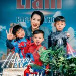 Myolie Wu Instagram - 我可愛的小老三祝你生日快樂，不知道是否因為媽媽陀住你的時候在參加「演員請就位」，你是三兄弟中一看到相機便最camera ready的那個，永遠都馬上露出你最燦爛的笑容和做古靈精怪的表情，我們的家有了你有了更多的歡樂，感謝你是我們的兒子，we love you Liam! 😘㊗️🎂 @hakkaphil Also thank you @mrtreegroup @oballoon_hk and @oballoon_tw for always helping us organise great parties! 🙏🙏 #liamyikwanglee #3yearsold