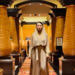 Myolie Wu Instagram - Love this outfit ✨💛👑 👗: @normakamali 💍: @chowtaifookjewellery