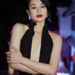 Myolie Wu Instagram - Throw back to this beautiful dress I love 🌹🖤 @magdabutrym #magdabutrym