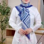 Nad Zainal Instagram - Kejap ya semua… insyallah BEG KUNING kembali pulih today dari tadi jenguk Tik Tok, belum keluar lagi beg kuning tapi kalau nak shopping, boleh terus WA 0133248060 atau ke website legasikaryatama.com @nadikesumabynadzainal