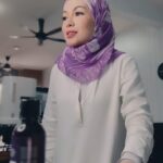 Nad Zainal Instagram - Sikit lagi kita akan jadi sehalus daun , boleh melayang ditiup angin tau!! korang bila lagi nak cuba @berryshape_hq ? Raya dah semakin hampir… time Ramadhan confirm time puasa korang makan macam macam kan? ha cepat komen di bawah.. kalau NAK katakan NAK @berryshape_hq