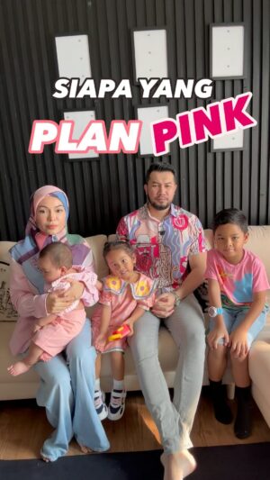 Nad Zainal Instagram - Agak agak korang

siapa punca kami semua kena pakai PINK? 

A. Abah aka Guru Besar
B.Mommy
C. Yem
D.Budi
E. Puteh