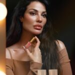 Nadine Njeim Instagram - Hello, my beautiful ladies! How are you ?! I have great news to share with you! We're sending out all your pre-orders 🚚 🤩 it’s on the way !!!! I can't wait for you to try the glow collection and see the amazing results for yourself! Don't forget to tag the page so we can repost it and use #nadinenjeimbeauty @nadine.njeim.beauty #beauty #glow #clean #cleanbeauty #vegan #beautytips #glowing