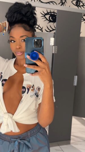 Nafessa Williams Instagram - What’s yall favorite @beyonce album? This is way too hard of a question for me so I’m putting it on yall. I will say Dangerously In Love, 4 and Lemonade might be in my top 3. And I’m currently hooked on Cowboy Carter. #beyonce #music #foryou #explore