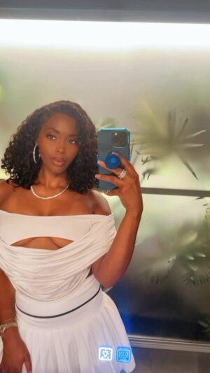 Nafessa Williams Instagram - Hiiii 💋