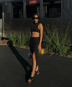 Nah Cardoso Instagram - tia Nah também fica chocada assim como vocês, juro. a Alice cresceu genteeee! 🤍🥹 agora em 2024 ela faz 11 anos! tem noção? quem aí acompanha desde quando ela era um bebê? é, uma coisa podemos concluir com isso: estamos envelhecendo HAHAHAHA