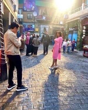 Nahed El Sebai Instagram - Through ur brother’s eyes it’s always more beautiful than anyone else 📸 @nourelnabawy 🌸

Dream team 💗🌸Stylist @dnosseir thank you my love 
Makeup @roulasleimanmakeupartist_  you are the best 
Hair @jawad.alassadi amazing hairstylist