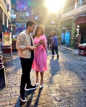 Nahed El Sebai Instagram - Through ur brother’s eyes it’s always more beautiful than anyone else 📸 @nourelnabawy 🌸

Dream team 💗🌸Stylist @dnosseir thank you my love 
Makeup @roulasleimanmakeupartist_  you are the best 
Hair @jawad.alassadi amazing hairstylist