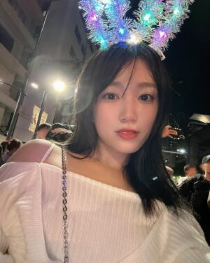 Nako Yabuki Thumbnail - 104.9K Likes - Most Liked Instagram Photos