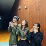 Nako Yabuki Instagram - @mi0306chi @yooshiakiii 一緒に恵方巻き食べた😬