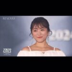 Nako Yabuki Instagram - TGCS/S2024 ありがとうございました♡ SHEIN、RESEXXYのステージいかがでしたか？🎀 (2着目のシューズは私物です😖) うちわやボードたくさん見つけたり、声援もいっぱい届いてました✨ また会いましょう☺︎ @tgc_staff