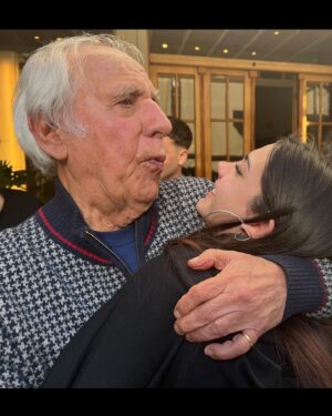 Nancy Dupláa Instagram - 86✨y siempre un niño contento!

Feliz cumple padre!❤️