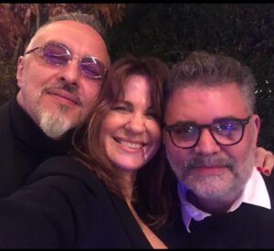 Nancy Dupláa Instagram - Hoy cumplen mis amigos @estebanprol15 y @sebadecaro por esas sincronicidades de la vida…el mismo día…

Gracias x las risas amigos
Por la palabra precisa ..y amorosa….siempre …
Por ayudarme a verme de otra manera…más compasiva..
Gracias x la música!!!

Los adoro para siempre!!!

Feliz cumple