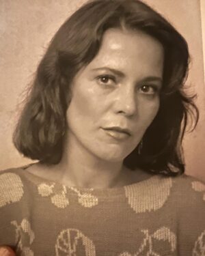 Nancy Dupláa Instagram - Haciendo limpieza encontré este maravilloso libro del fotógrafo Oscar Balducci y en él los rostros de nuestras hermosas y talentosas actrices argentinas….

De locos!

Me dio ganas de compartirlo❤️

1-Mirta Busnelli @mirtabusnelli 
2-Claudia Lapacó
3-Leonor Manso @manso.leonor 
4-Gabriela Acher @achergabriela 
5-Cecilia Rosetto 
6-Alicia Zanka
7-Marilina 
8-Cristina Banegas
9-Norma Aleandro 
10-Solita @soledad_solita_silveyra 

#Diosas❤️