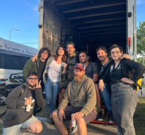 Nancy Dupláa Instagram - Cumplir años filmando la película más linda del mundo❤️

Que cosa linda !

Gracias a todos queridos!!!!

@carnevalemarcos 
@pablodiscianni_ 
@f.brocc 
@mayrahomarok 
@celestedunan 
@jonhorneok 
@milozeuslis 
@mer_gallego 
@agusbacigalupi 
@den.yanez 
@mariamilisanchez 
@__lucasjacob
@ilevest 
@anita_willimburgh 

#goyo❤️