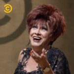 Nany People Instagram - Essa aqui vai somente pras divas, hein?! 💅💋 🎤 @nanypeople #StandUpNoComedyCentral