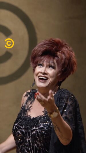 Nany People Instagram - Essa aqui vai somente pras divas, hein?! 💅💋

🎤 @nanypeople

#StandUpNoComedyCentral