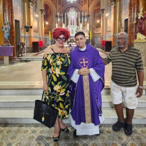 Nany People Instagram - Dia 11/03 - Recebemos na Igreja de Santa Cecília, Nany People, muito católica e devota. Que o Senhor Jesus, cheio de bondade e misericórdia abençoe muito sua vida, sua carreira. Que Santa Cecília sempre a ajude em suas necessidades!