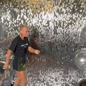 Nany People Instagram - Amor, Carunho e muita Gratidão!

Encontro emocionante! Nany People chora antes de se encontrar com Xuxa. 

“A boca fica seca. A mão fica gelada. Tenho muita gratidão por ela”, disse Nany. O encontro aconteceu na tarde de quinta-feira (22), no Navio da Xuxa. Vrááá!

@xuxameneghel 
@naviodaxuxa 
@quem
@promoacaooficial