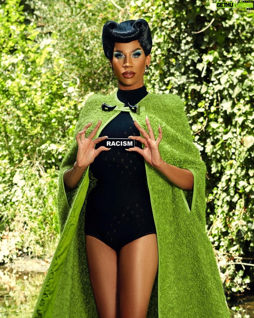 Naomi Smalls Instagram - Nobody should grow up in a world where they feel less than based on the color of their skin. Spread love, and send all the hate home. Educate yourself at blacklivesmatters.carrd.co/#educate