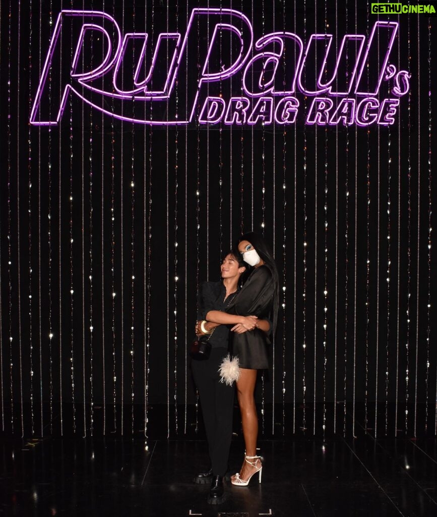 Naomi Smalls Instagram - Back at The Flamingo for @rupaulsdragrace LIVE! Tickets available at TicketMaster.com/DragRaceVegas