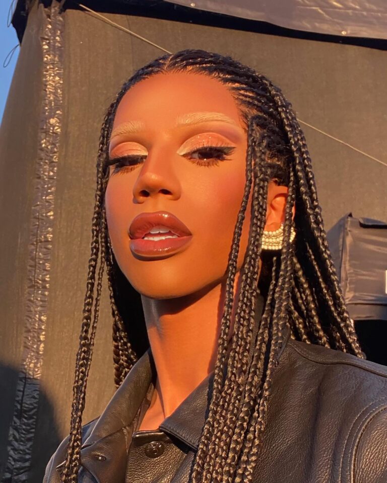 Naomi Smalls Instagram - The sun serves in Texas. @gowigorgohome strikes again.