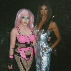 Naomi Smalls Instagram - Me & some dolls. Some dolls & I.