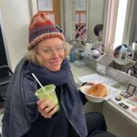 Naomi Watts Instagram - On Fridays I go both ways, 🍩 🥬= 😊soul #balancingact P.S. I made the hat!