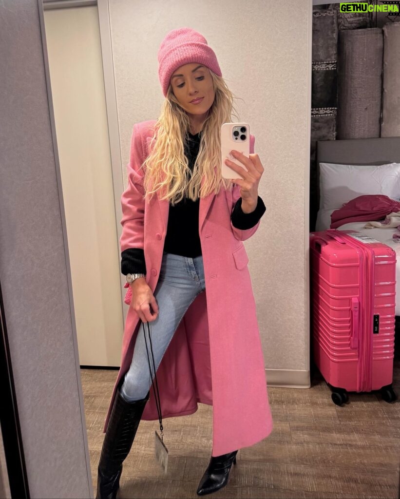 Nastia Liukin Instagram - photo dump, nastia cup edition 1. love a good theme (tried to) understand the assignment 2. as if I created this pink coat for this occasion 🙃 unfortunately it’s completely sold out #nastialiukinxgiannibinni @dillards 3. just one of the many notes (and bracelets) from the girls - which are kept forever in my little box of special notes cards 4. game day look… instagram vs 5. reality - just a few hours apart 🤪 at the airport heading home a little delirious but so beyond fulfilled 6. so beyond fulfilled 7. fun fact: when we moved to the US, we landed in New Orleans and lived there for 9 months. My parents started coaching at a local gym - Elmwood Gymnastics- and it was there that my gymnastics career truly started 🙃 fast forward to sunday evening at the airport, and a group of girls ran up to me asking for a photo. My dad noticed right away, their gym shirts: “Elmwood Gymnastics”. We looked at each other and said no way…. What are the chances. The sweet girls has no idea, but I shared the little fun fact with them and they were so excited. 8. The final look for dinner at the derby 9. The shenanigans it takes to get there (and plenty more) on my tiktok 10. That’s all, bye for now!
