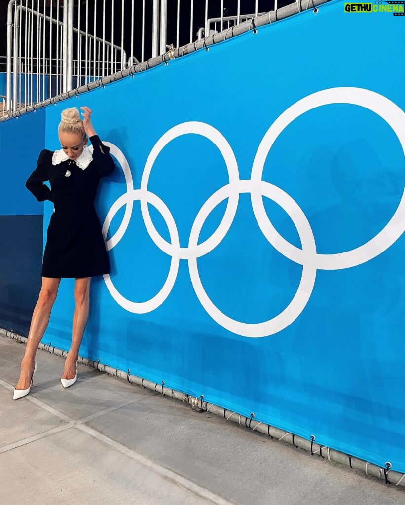 Nastia Liukin Instagram - Only 92 days away from the 2024 Paris Olympic Games!!! So taking a little walk down memory lane by throwing it back to the last Olympic Games (and all my looks) 🧚🏻 CANT WAIT TO SEE YOU IN PARIS! Tag the brands below that you think I should wear to this Olympic Games!!