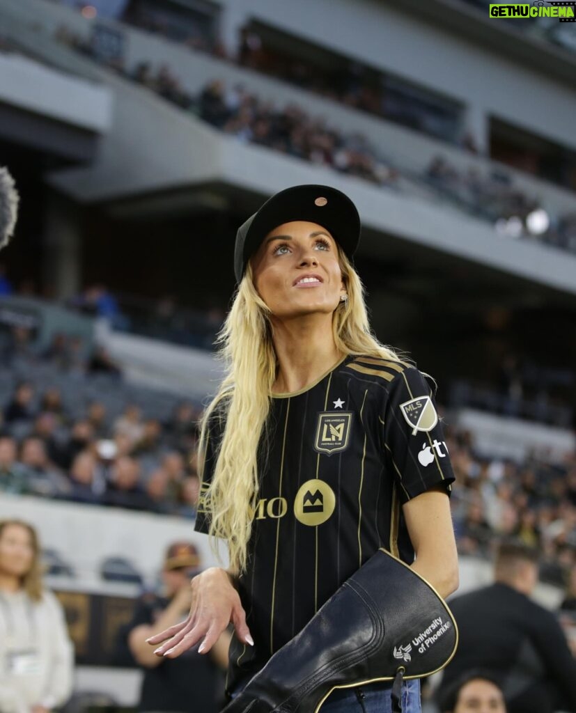 Nastia Liukin Instagram - well that wasn’t on my bingo card for the weekend 🦅⚽️ thank you for having me @lafc 💫 @la28games